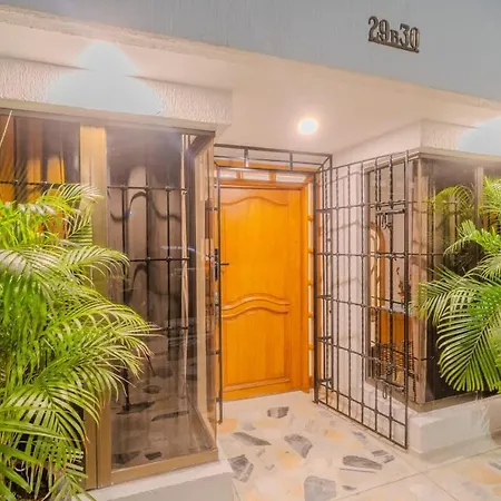Сasa de vacaciones 5 Bedroom - Close To Walled *
