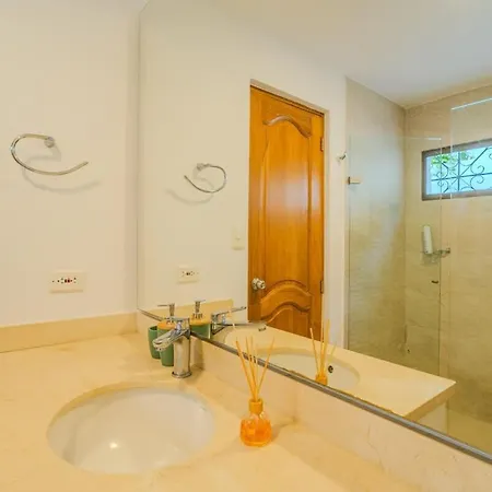 5 Bedroom - Close To Walled Сasa de vacaciones Cartagena